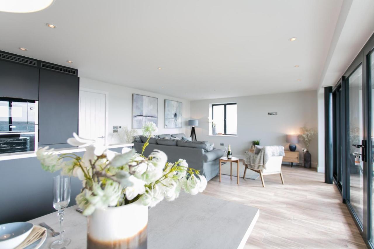 Edgewater - Bracklesham Bay Apartment East Wittering Exterior photo